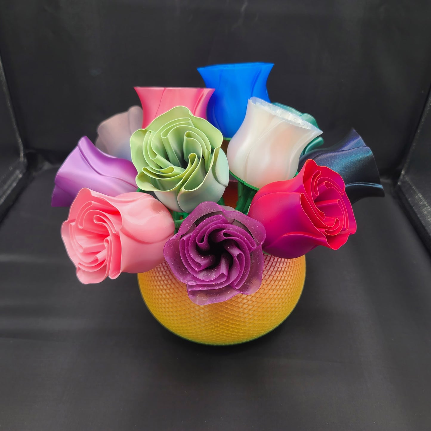 Forever Fresh – 3D Printed Rose Bouquet (With Fancy Vase, Obviously)