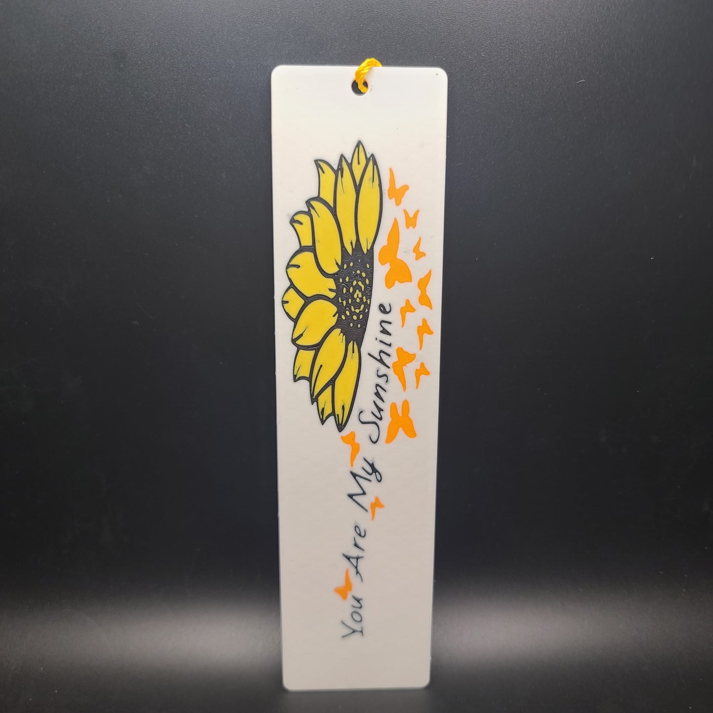 “Sun’s Out, Books Out” – 3D Printed Sunflower Bookmark